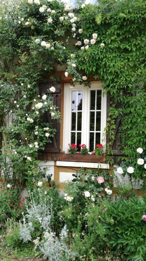 Forest Farm Bois-Jerome-Saint-Ouen ภายนอก รูปภาพ