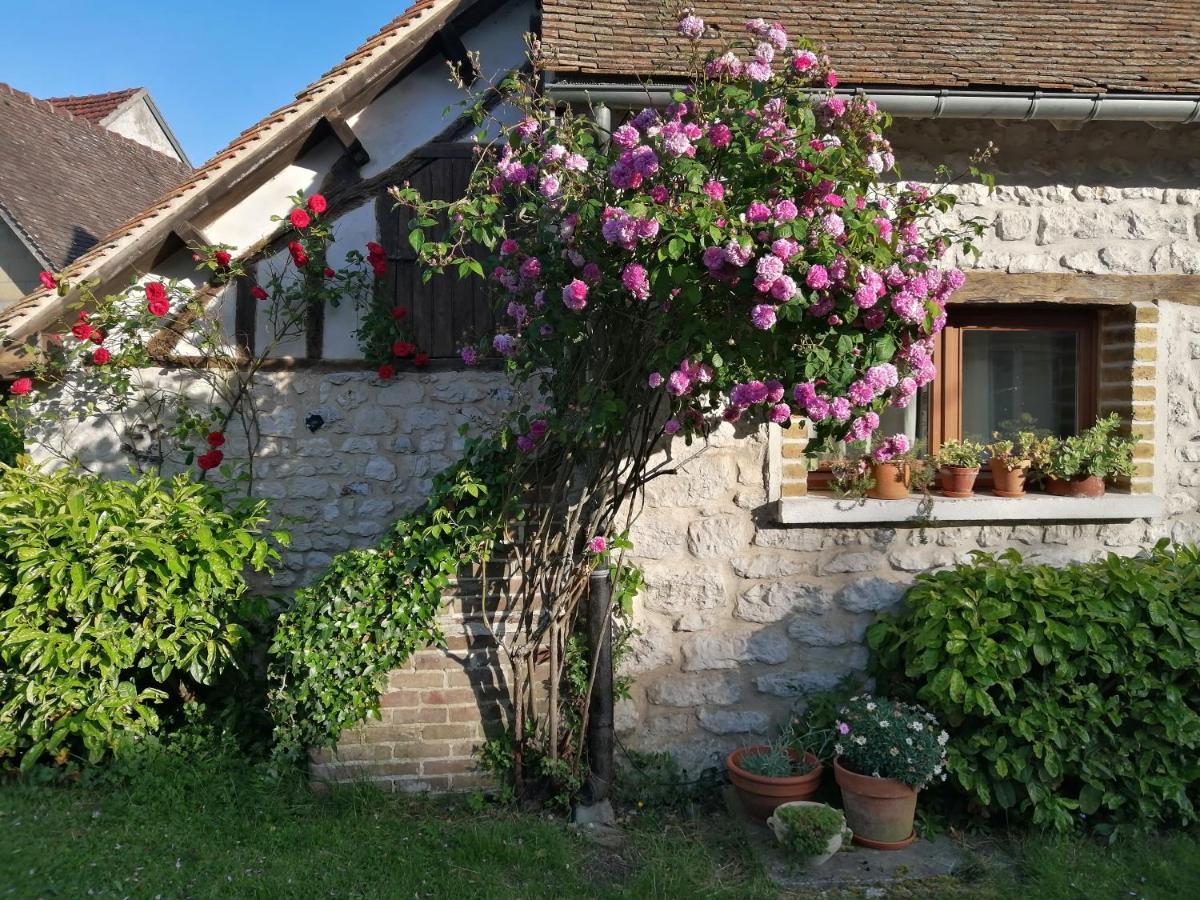 Forest Farm Bois-Jerome-Saint-Ouen ภายนอก รูปภาพ